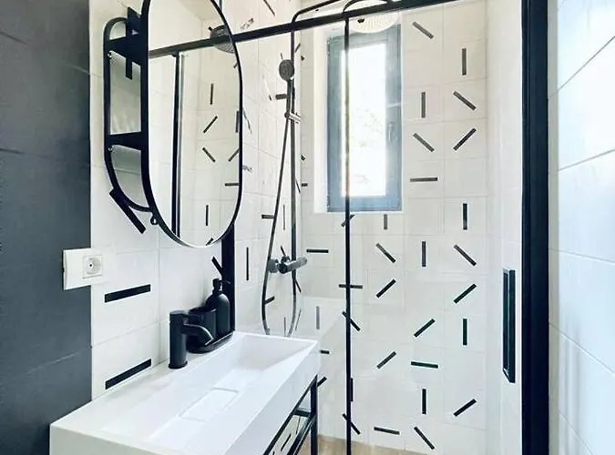 アパート Cosy & ティミショアラ